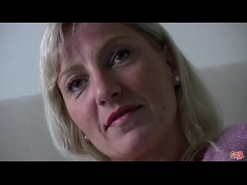 ❤️ Äiti jota me kaikki nussimme ... Lady, käyttäydy kunnolla! ☑ Anaaliporno at fi.analpics.ru ❤